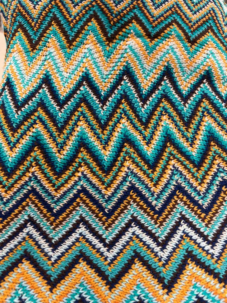 Chevron Lightweight Fringe Blanket-Blue